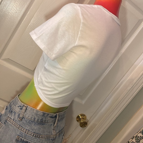 White Twist Front Crop Top - Picture 6 of 10